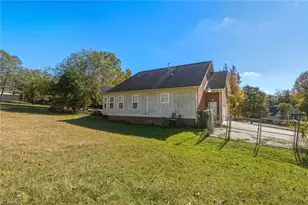 181 Timberwolfe Trl, Winston-Salem, NC 27107 - Photo 9