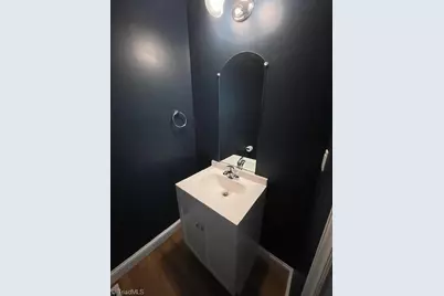 4409 Laurel Run Drive, Greensboro, NC 27410 - Photo 9