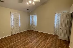 4409 Laurel Run Dr, Greensboro, NC 27410 - Photo 11