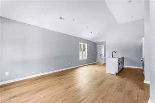 1105 Sunset Dr, Thomasville, NC 27360 - Photo 7