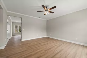 1376 Piedmont Dr, Lexington, NC 27295 - Photo 9