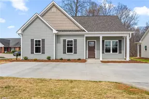 1376 Piedmont Dr, Lexington, NC 27295 - Photo 1