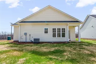 1380 Piedmont Dr, Lexington, NC 27295 - Photo 27