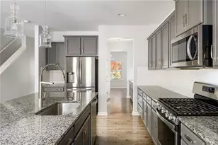 4108 Medina Ct, Pfafftown, NC 27040 - Photo 5