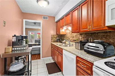 3753 Heathrow Drive, Winston-Salem, NC 27127 - Photo 9