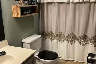 1129 Kentland Dr, King, NC 27021 - Photo 9