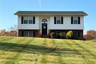 1129 Kentland Dr, King, NC 27021 - Photo 1