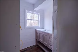 3408 Dillon Rd, Jamestown, NC 27282 - Photo 23