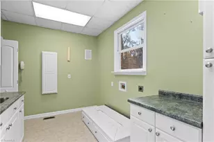 4508 Wyo Rd, Yadkinville, NC 27055 - Photo 31