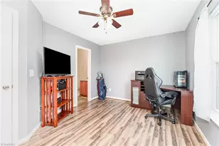 781 Popes Creek Rd, Kernersville, NC 27284 - Photo 15