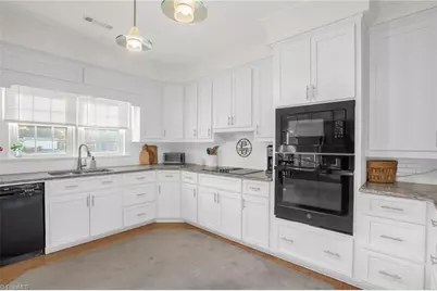 255 Weatherfield Lane, Kernersville, NC 27284 - Photo 17