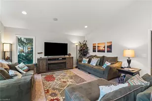 592 Shoreline Rd, New London, NC 28127 - Photo 9