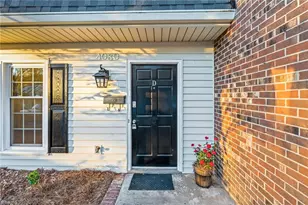 4080 Huntingreen Ln, Winston-Salem, NC 27106 - Photo 3