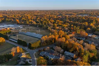 4080 Huntingreen Lane #D, Winston-Salem, NC 27106 - Photo 37