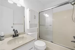 2235 Shadow Valley Rd, High Point, NC 27265 - Photo 21