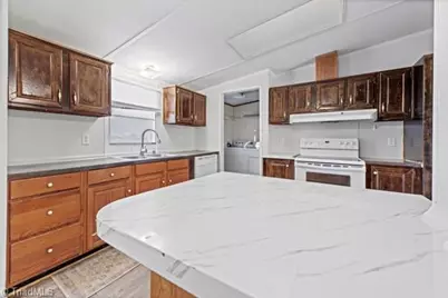 111 Oxford Lane, Blowing Rock, NC 28605 - Photo 7