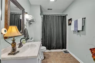 139 Alpine Dr, Wilkesboro, NC 28697 - Photo 27