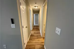 1019 N Manor Dr, High Point, NC 27260 - Photo 17