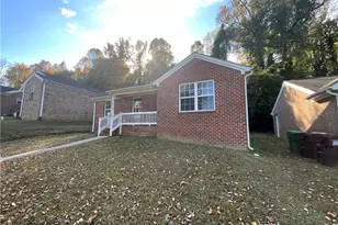 1019 N Manor Dr, High Point, NC 27260 - Photo 3