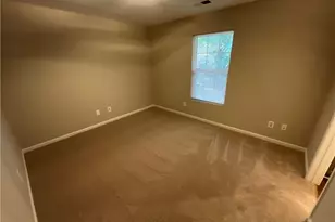 1019 N Manor Dr, High Point, NC 27260 - Photo 21