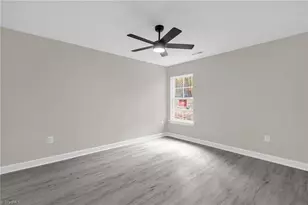 216 Knollwood Dr, Eden, NC 27288 - Photo 23