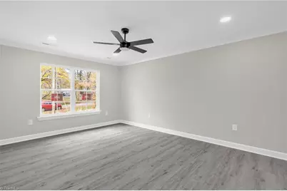 216 Knollwood Drive, Eden, NC 27288 - Photo 17