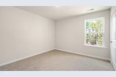 496 Lisa Lane, Winston-Salem, NC 27107 - Photo 17