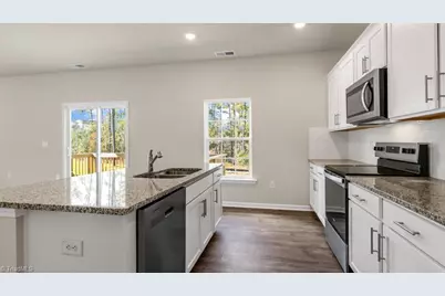 496 Lisa Lane, Winston-Salem, NC 27107 - Photo 9