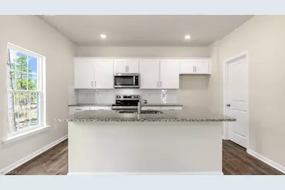 496 Lisa Lane, Winston-Salem, NC 27107 - Photo 7