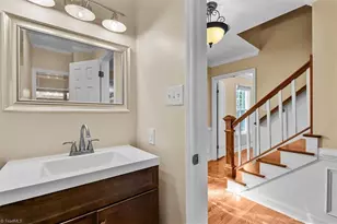 2874 Fleming Rd, Greensboro, NC 27410 - Photo 21