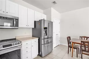 3724 Spanish Peak Dr, High Point, NC 27265 - Photo 9