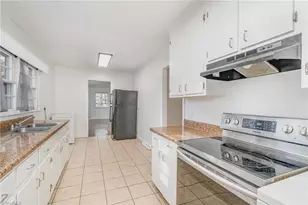 2400 Florida St, Greensboro, NC 27403 - Photo 13