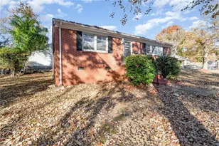 2400 Florida St, Greensboro, NC 27403 - Photo 5