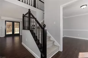 12 Knoll Brook Ct, Greensboro, NC 27407 - Photo 9