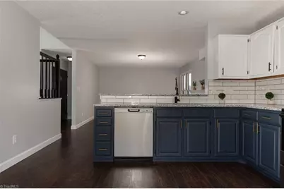 12 Knoll Brook Court, Greensboro, NC 27407 - Photo 23