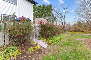 402 S Renfro St, Mount Airy, NC 27030 - Photo 21