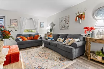 402 S Renfro Street #4, Mount Airy, NC 27030 - Photo 3