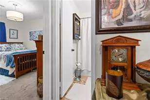 402 S Renfro St, Mount Airy, NC 27030 - Photo 9