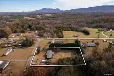 1025 Mitchell Road, Pilot Mountain, NC 27041 - Photo 47