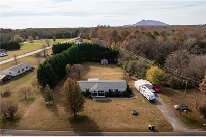 1025 Mitchell Road, Pilot Mountain, NC 27041 - Photo 39