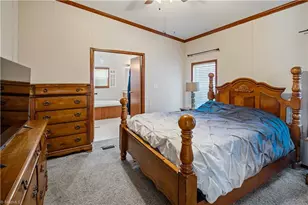 1025 Mitchell Rd, Pilot Mountain, NC 27041 - Photo 25