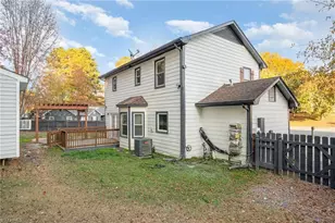 2407 Caswell Ct, Gastonia, NC 28054 - Photo 25