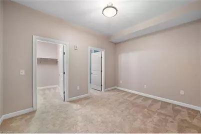 201 N Elm Street #1404, Greensboro, NC 27401 - Photo 23