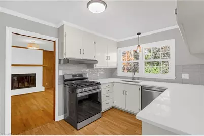 2209 Walker Avenue, Burlington, NC 27215 - Photo 11