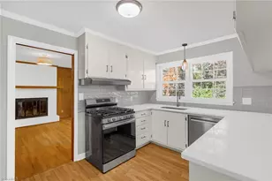 2209 Walker Ave, Burlington, NC 27215 - Photo 11