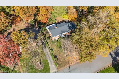 2209 Walker Avenue, Burlington, NC 27215 - Photo 35