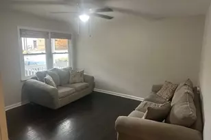 1221 Woodbriar Ave, Greensboro, NC 27405 - Photo 3