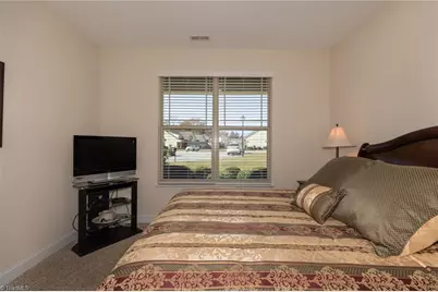 3606 Sainsbury Lane, Greensboro, NC 27409 - Photo 31