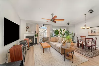 4290 Cedarcroft Court #3 A, Greensboro, NC 27409 - Photo 3