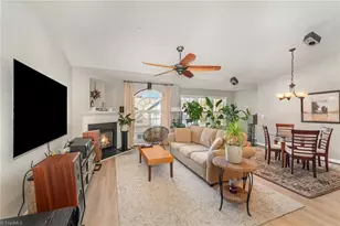 4290 Cedarcroft Ct, Greensboro, NC 27409 - Photo 3